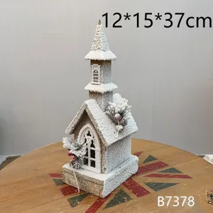 Kerst besneeuwde houten kerk huis ornament voor feestelijke decoratie etalage details