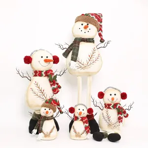Weihnachten Retro Stoff Schneemann Puppe Set Plueschtier Feiertag dekorative Ornamente