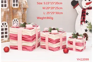 Coffrets cadeaux décoratifs de Noël lot de 3 avec nœuds en satin rose et pommes de pin.