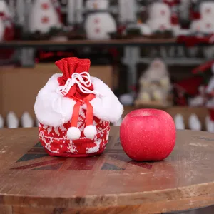 Weihnachten Strick Apfelbeutel rot weiß festliche Geschenktüte Weihnachtsdeko Süßigkeiten