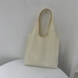 Einfarbige Canvas Tragetasche minimalistischer Weste Stil Schultertasche fuer Alltagspendl