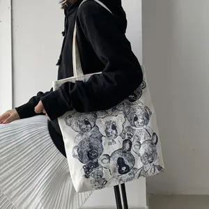 Casual canvas tote bag for women, retro cute bear print shoulder bag, student travel bag.