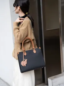 Grande borsa shopper da donna in vera pelle elegante borsa a tracolla e a mano.