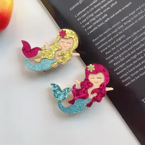 Glitter mermaid tail hair clip detail shot, cute cartoon side bangs hairpin for kids hair accessories.