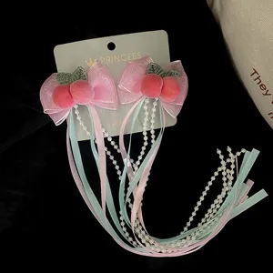 Mollette per capelli ciliegia con fiocco rosa e lunghe nappe di perle dolci accessori.