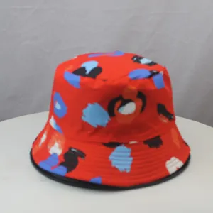 Vue détaillée du chapeau bob imprimé mignon, protection solaire à large bord pour femmes.