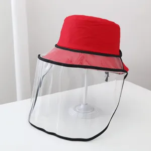Cappello da pescatore rosso con visiera trasparente, cappello parasole antivento per esterno.