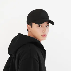 Gorra de béisbol negra estilo coreano moda color sólido sombrero de protección solar exterior unisex