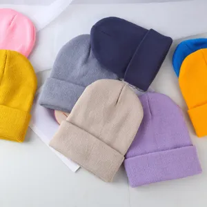 Berretto in maglia tinta unita inverno caldo lana cappello per uomo donna casual antivento