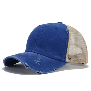 Cappellino da baseball in denim lavato con rete per estate all'aperto stile vintage.
