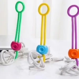 Bunte Silikon Kabelbinder und praktische Verschlussclips für eine ordentliche Organisation.