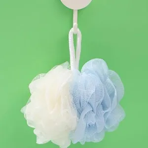 Esponja de baño de malla suave para la limpieza corporal diaria y exfoliación suave en el hogar.