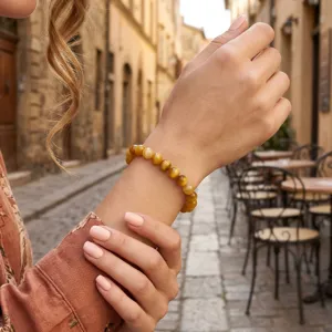 Gedetailleerd overzicht van de retro tijgeroog kraal armband, veelzijdige semi-edele sieraden.