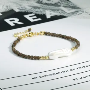 Vintage Franse onregelmatige halfedelsteen kralen armband, elegante verstelbare gouden sieraden.