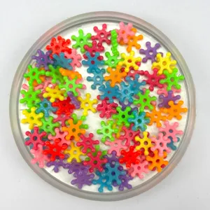 Perline di plastica colorata a forma di fiocco di neve per cover DIY e dettaglio unghie.