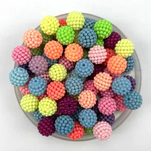 Perles rondes texturées DIY colorées pour la fabrication de bijoux et accessoires.