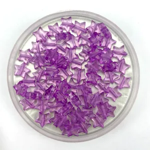 Transparente lila Acryl-Sternperlen für DIY-Schmuckherstellung und Bastelzubehör.
