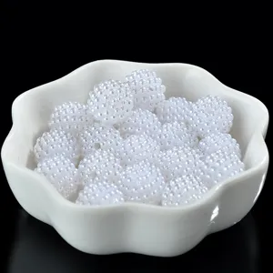 Perles d'imitation de framboise blanches pour la création de bijoux DIY et mariage.