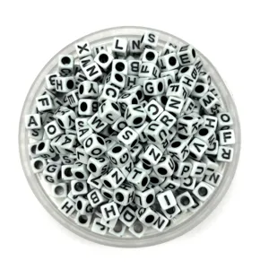 Acryl quadratische Alphabet Perlen 6x6mm weiße Buchstaben DIY Schmuck Armband Zubehör