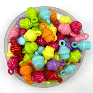 Perles de Gâteau en Acrylique DIY Artisanat Fait Main Perles Vrac Perles Pendentif Acrylique Colorées Pour Fabrication de Bijoux Décor