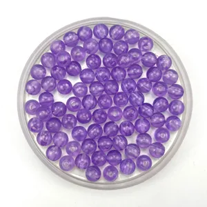 Paarse acryl ronde kraal detailweergave, ideaal voor DIY sieraden maken en kinderknutsel.