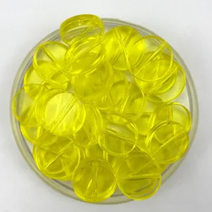 Detailansicht von transparenten gelben runden Acrylperlen, ideal für DIY-Armbänder Schmuck.