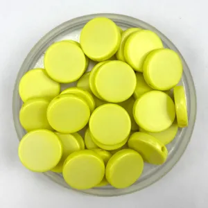 20mm gelbe flache runde Acryl Perlen fuer DIY handgemachte Armbhaender Schmuckherstellung