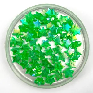 10mm groene ster acryl kralen met AB kleurcoating, ideaal voor DIY sieraden maken en knutselprojecten.