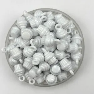 Perles en vrac blanches en forme de gâteau DIY avec trous de suspension accessoires