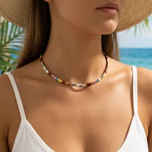 Böhmische bunte TILA Perlen Choker Halskette, schicker Vintage Strandurlaub Schmuck Detail.