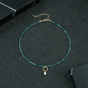 Collana girocollo con perline verdi vintage da donna elegante ciondolo perla color oro