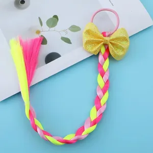 Extension capelli coda di cavallo treccia colorata per bambini con fiocco glitterato festa.