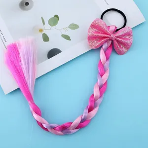 Coda di cavallo intrecciata per bambini con fiocco glitter, perfetta per feste e look quotidiano.