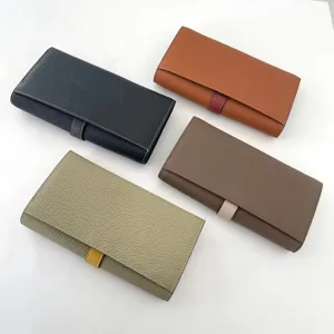 Portafoglio donna lungo multi scomparti carte pelle pochette chiusura bottone colore.