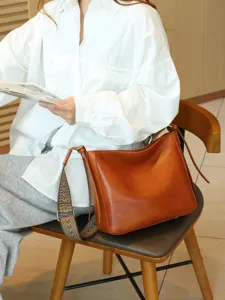 Vintage Minimalist Genuine Leather Shoulder Bag For Women Classic Cowhide Crossbody Tote Bag Casual Daily Fashion Handbag