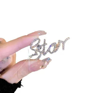 Exquise broche étoile en strass épingle lettre scintillante accessoires de mode femme