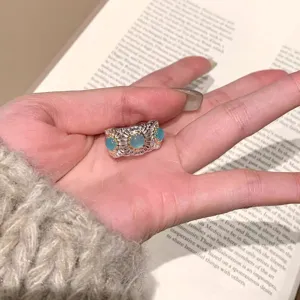 Retro gebürsteter Blumenring mit blauen Steinen, verstellbarer silberner Vintage Ring