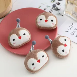 Süße Plüsch Pinguin Baby Brosche Pin Cartoon Tier Plüschtier Abzeichen Haarklammer Kostüm Zubehör Für Kleidung Taschen Schüler Deko
