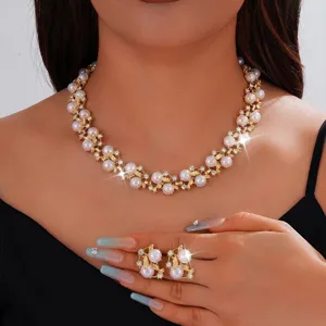 Mode Parure de Bijoux en Alliage de Zinc Perle Artificielle Plaqué Or Feuille Strass Collier Boucles d'Oreilles Parure pour Mariage Banquet Femme