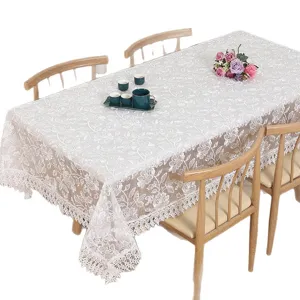Weisse Tischdecke aus Organza mit Stickerei rechteckig fur den Esstisch elegante Deko