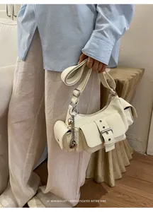 Sac à bandoulière rétro blanc multi-poches, sac à main tendance coréenne pour femme mode printanière.