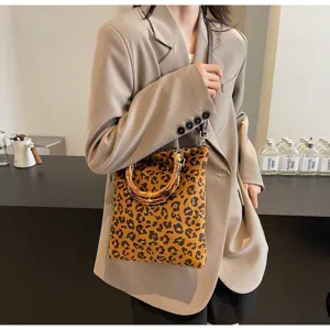 Vintage leopard print shoulder bag with bamboo handle stylish women commuter handbag
