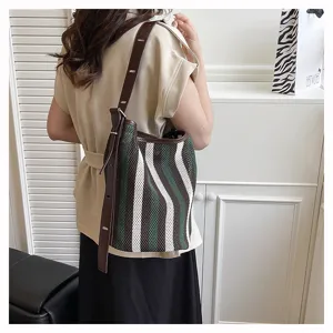 Borsa a tracolla in rete a righe elegante da donna, borsa casual per il lavoro quotidiano.