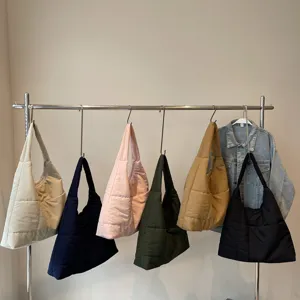Large Capacity Commuting Shoulder Bag Women Versatile Soft Bucket Cloth Bag Casual Quilted Hobo Handbag Tote Bag