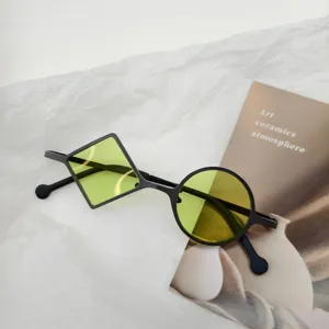 Kinder Vintage asymmetrische Sonnenbrille mit Metallrahmen und gelben Linsen für Jungen Mädchen.