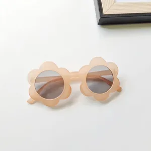 Cute floral children sunglasses with round frames, lightweight toddler sun glasses for outdoor play.