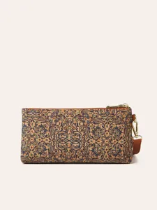 Bohemian style vintage printed cork zipper wallet clutch for women, daily casual purse detail.