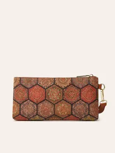 Detail view of bohemian cork print women long wallet with zipper and wrist strap chic chic