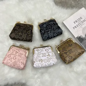 Niche Design Women Kiss Lock Chain Bag Graffiti Letter PU Leather Crossbody Bag Fashion Casual Shoulder Bag