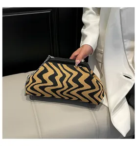 Woven wave knit clutch bag stylish frame crossbody purse daily casual chic handbag for women